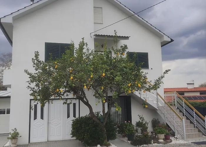 Casa O Limoeiro - Charming Village Ponte de Lima